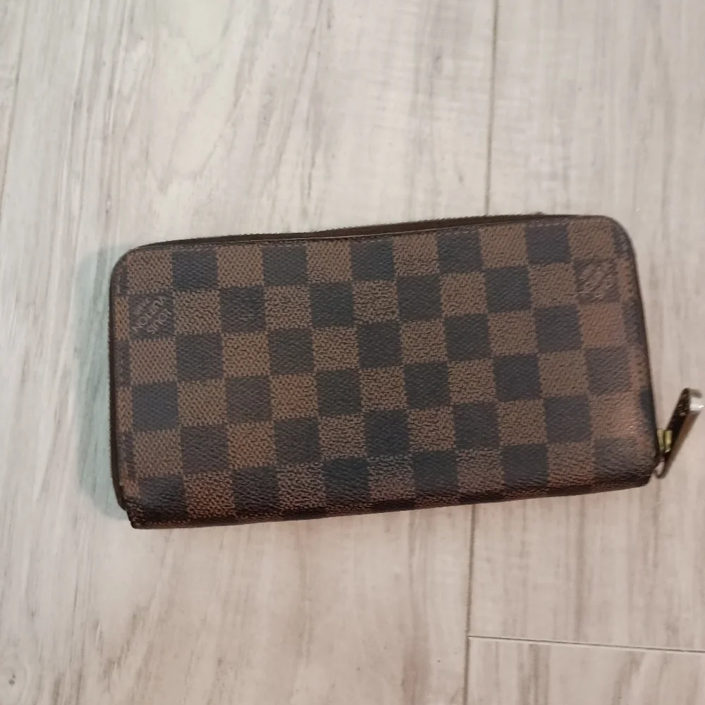 Louis Vuitton Damier Ebene Zippy Zip Around Long Wallet Brown Check Print